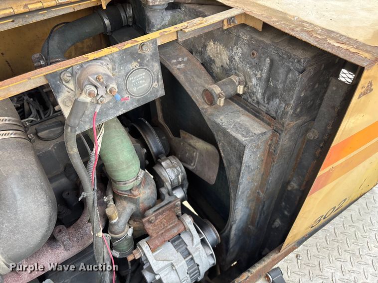 image for item FG0327 Grove 6425G crane truck
