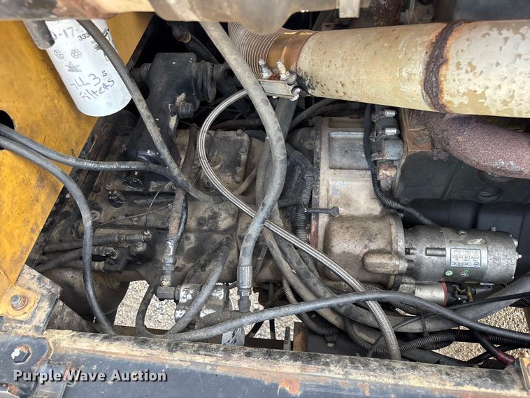 image for item FG0327 Grove 6425G crane truck