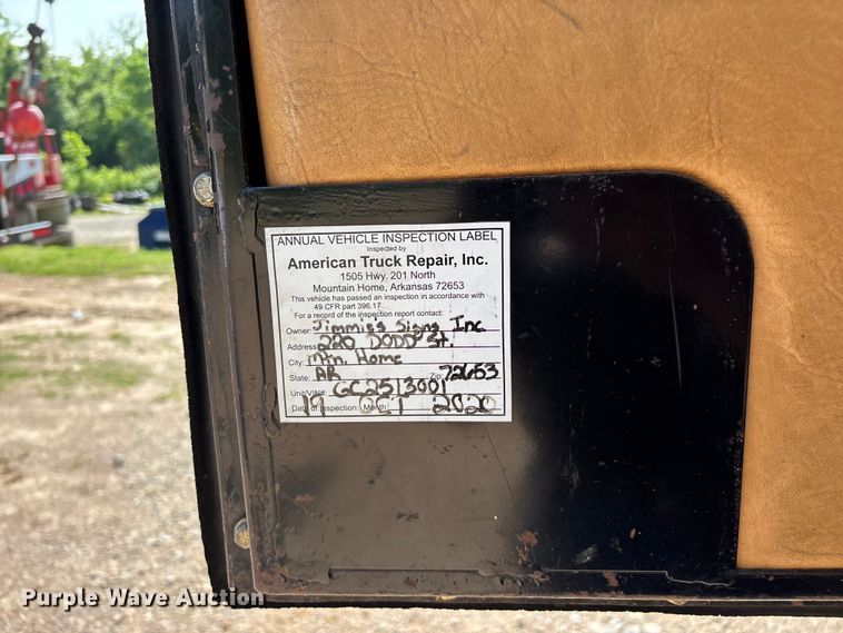 image for item FG0327 Grove 6425G crane truck