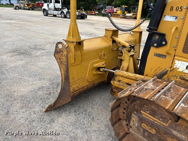 image for item FG0330 2012 Caterpillar D5K XL dozer