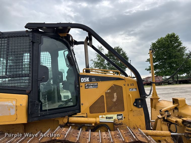 image for item FG0330 2012 Caterpillar D5K XL dozer