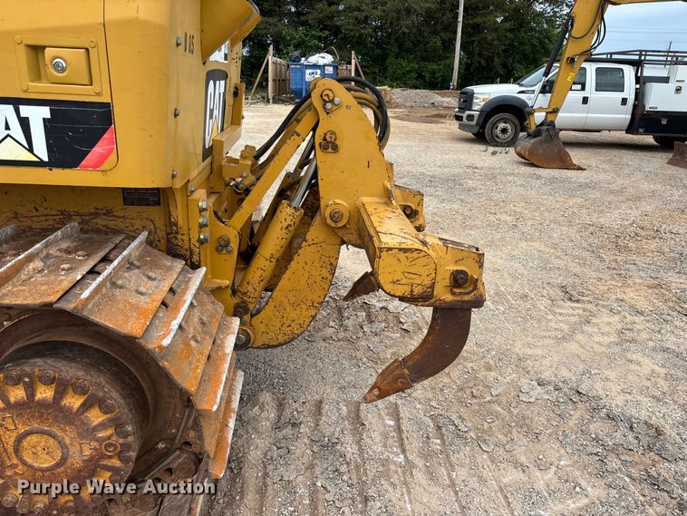 image for item FG0330 2012 Caterpillar D5K XL dozer