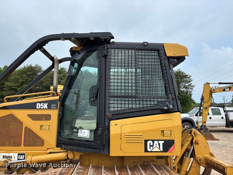 image for item FG0330 2012 Caterpillar D5K XL dozer