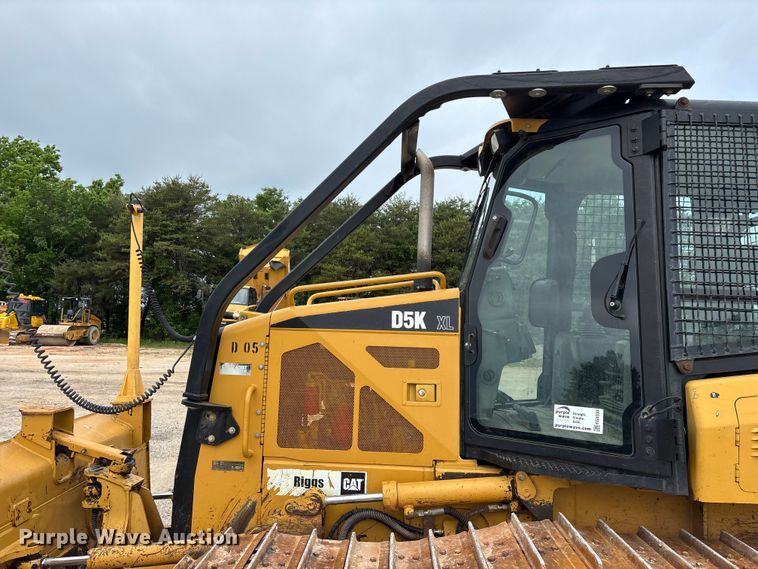 image for item FG0330 2012 Caterpillar D5K XL dozer