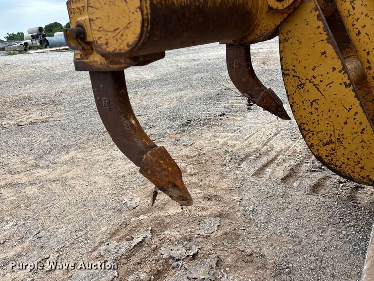 image for item FG0330 2012 Caterpillar D5K XL dozer