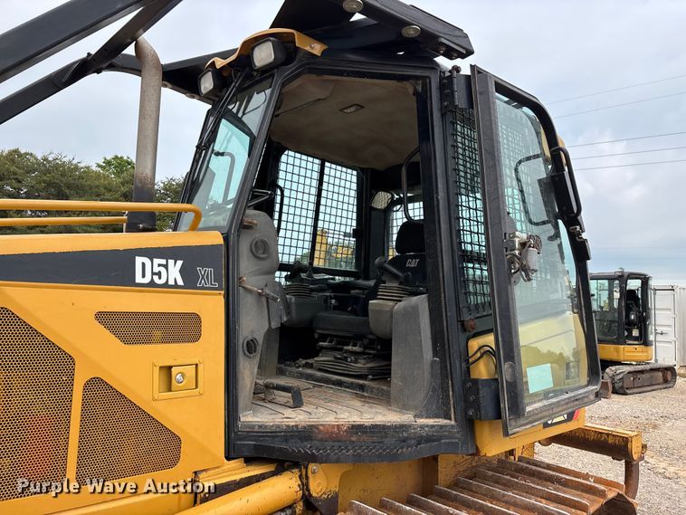 image for item FG0330 2012 Caterpillar D5K XL dozer