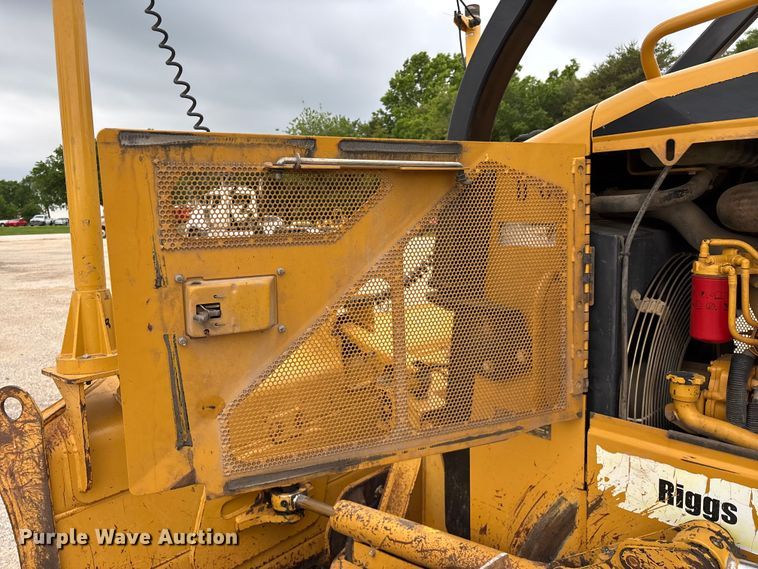 image for item FG0330 2012 Caterpillar D5K XL dozer