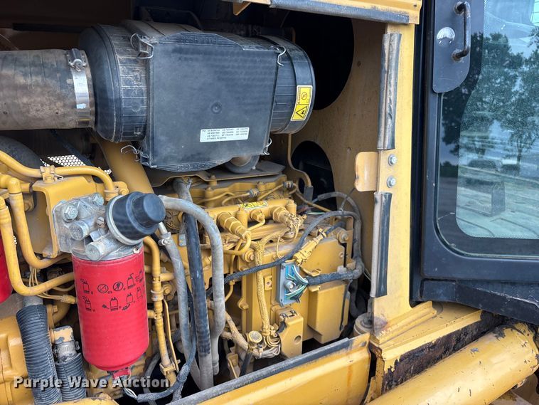 image for item FG0330 2012 Caterpillar D5K XL dozer