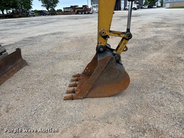 image for item FG0331 2016 Caterpillar 308E2 CR excavator