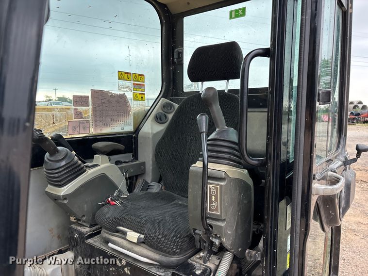 image for item FG0331 2016 Caterpillar 308E2 CR excavator