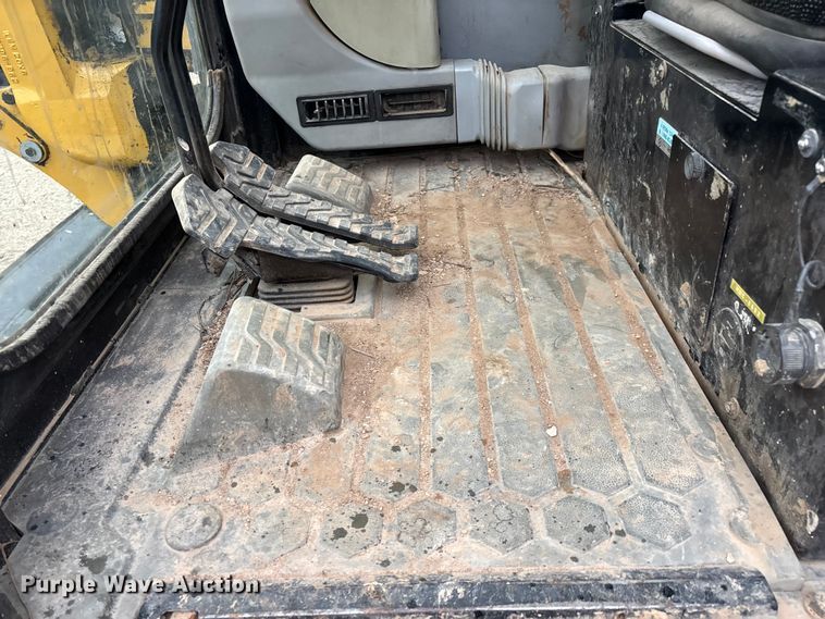 image for item FG0331 2016 Caterpillar 308E2 CR excavator