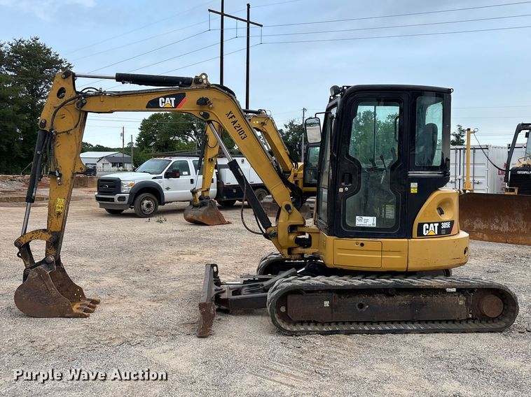 image for item FG0332 2013 Caterpillar 305E CR mini excavator