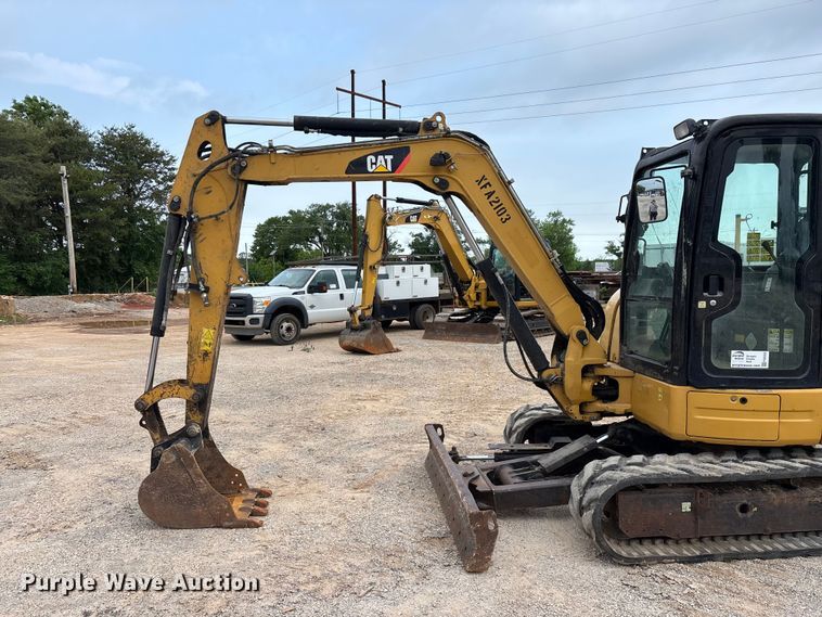 image for item FG0332 2013 Caterpillar 305E CR mini excavator