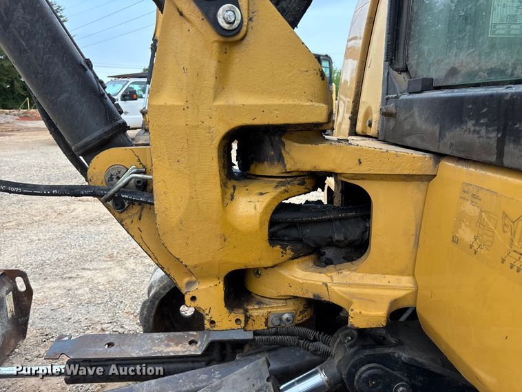 image for item FG0332 2013 Caterpillar 305E CR mini excavator