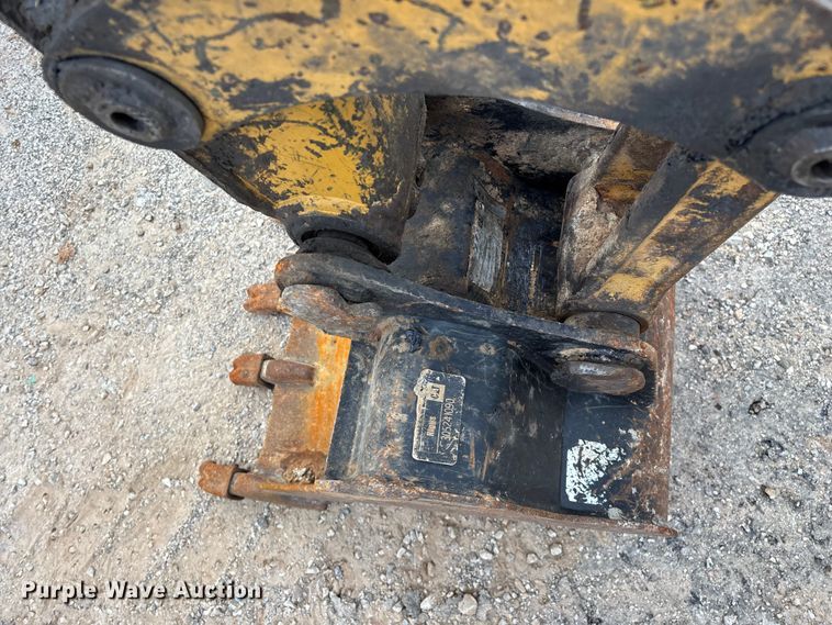 image for item FG0332 2013 Caterpillar 305E CR mini excavator