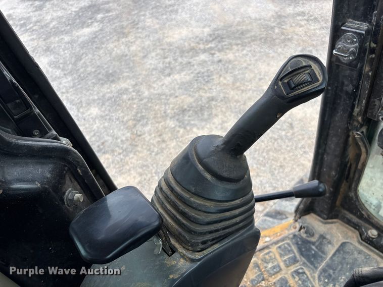 image for item FG0332 2013 Caterpillar 305E CR mini excavator