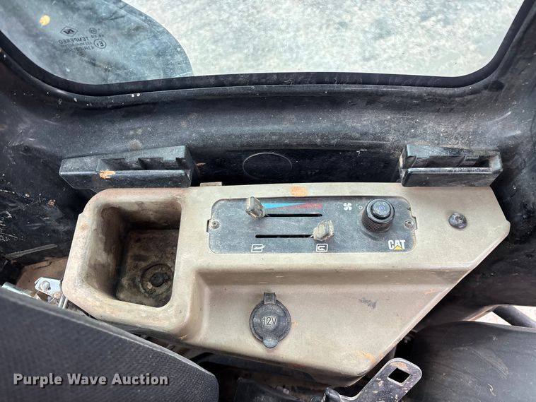 image for item FG0332 2013 Caterpillar 305E CR mini excavator