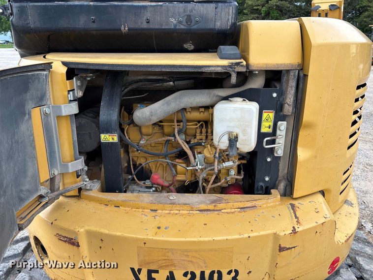 image for item FG0332 2013 Caterpillar 305E CR mini excavator