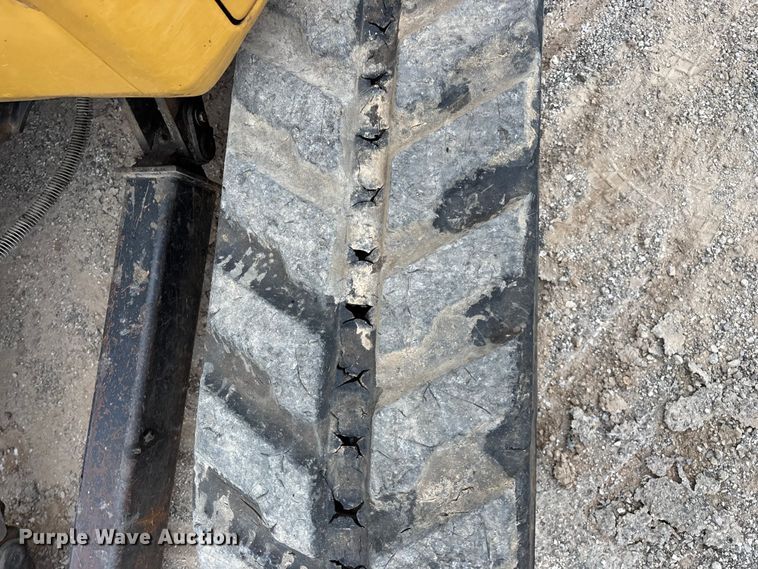 image for item FG0332 2013 Caterpillar 305E CR mini excavator