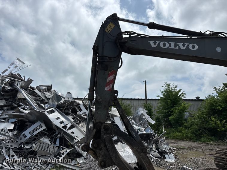 image for item FG0336 2008 Volvo EC210CL excavator