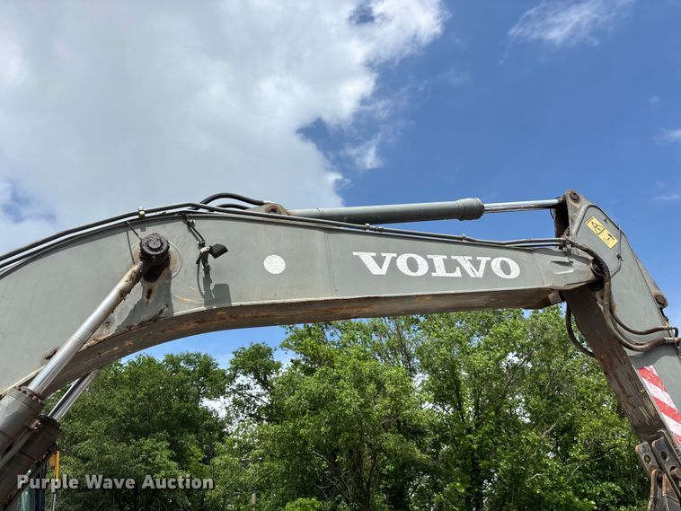 image for item FG0336 2008 Volvo EC210CL excavator