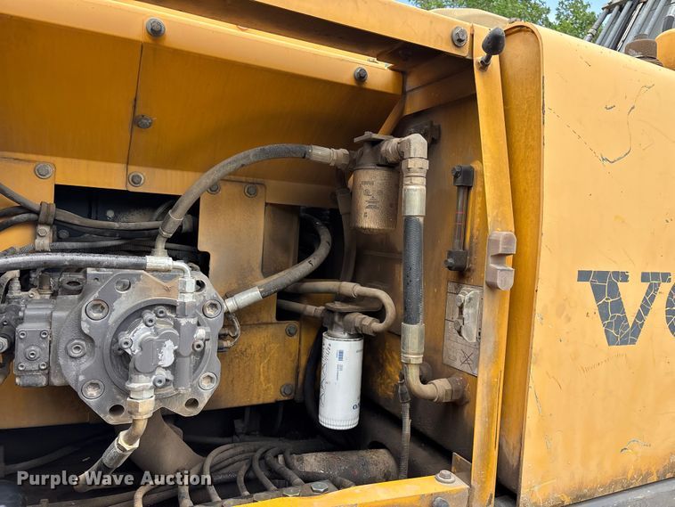 image for item FG0336 2008 Volvo EC210CL excavator