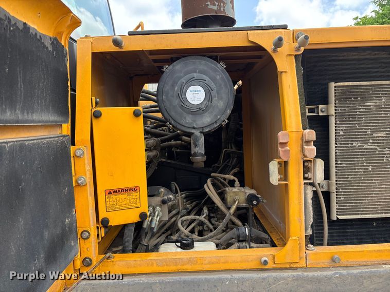 image for item FG0336 2008 Volvo EC210CL excavator