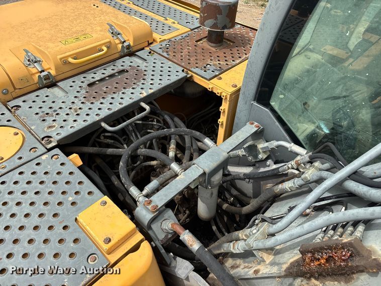 image for item FG0336 2008 Volvo EC210CL excavator