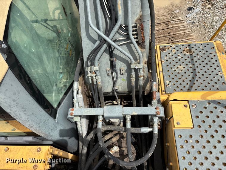 image for item FG0336 2008 Volvo EC210CL excavator