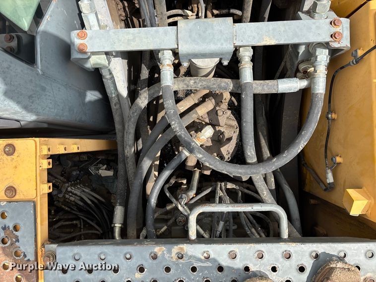 image for item FG0336 2008 Volvo EC210CL excavator