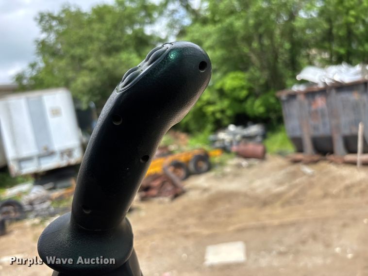 image for item FG0336 2008 Volvo EC210CL excavator