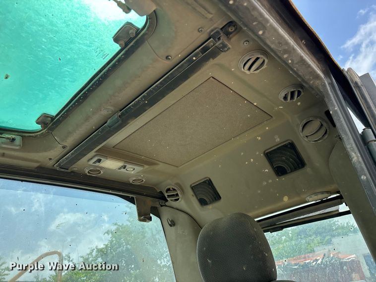 image for item FG0336 2008 Volvo EC210CL excavator