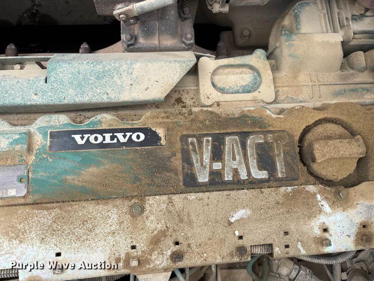 image for item FG0336 2008 Volvo EC210CL excavator