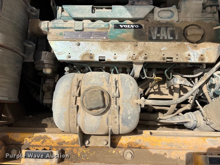 image for item FG0336 2008 Volvo EC210CL excavator