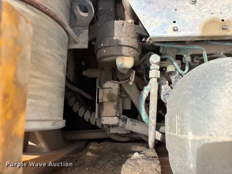 image for item FG0336 2008 Volvo EC210CL excavator