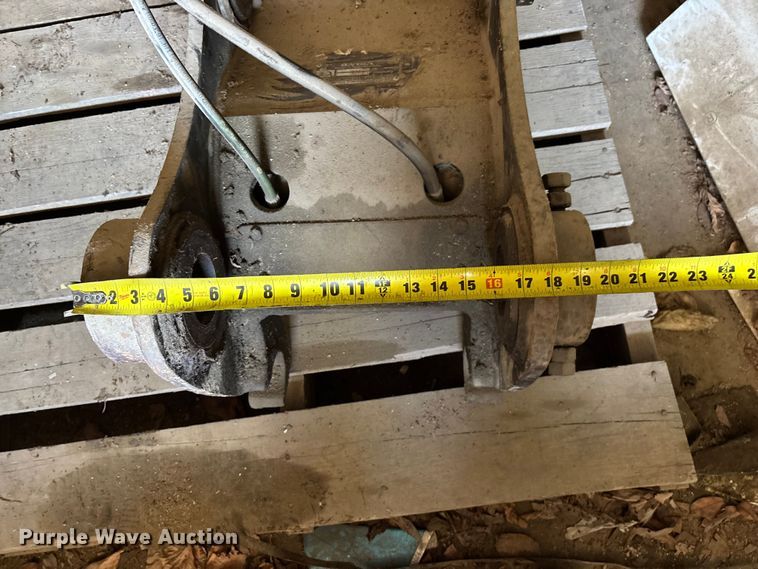 image for item FG0336 2008 Volvo EC210CL excavator