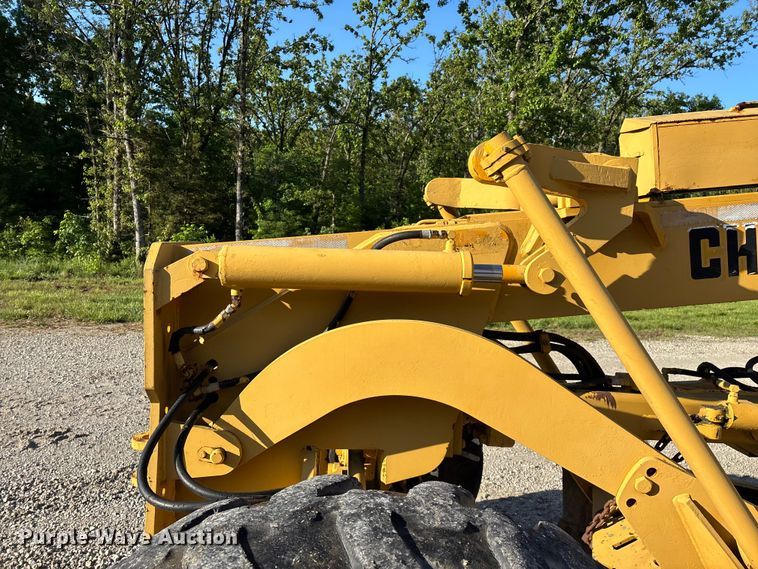 image for item FG0337 1986 Champion 710A motor grader