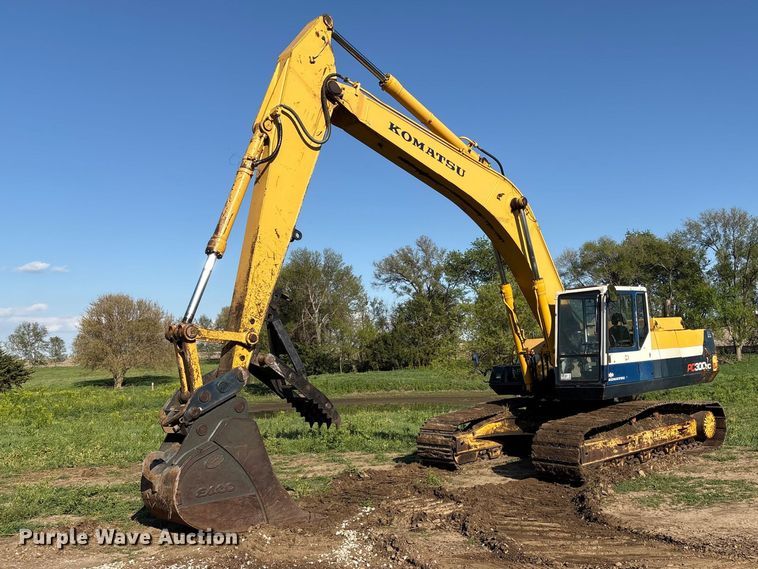 image for item FG2951 1990 Komatsu PC300LC-5 Excavator