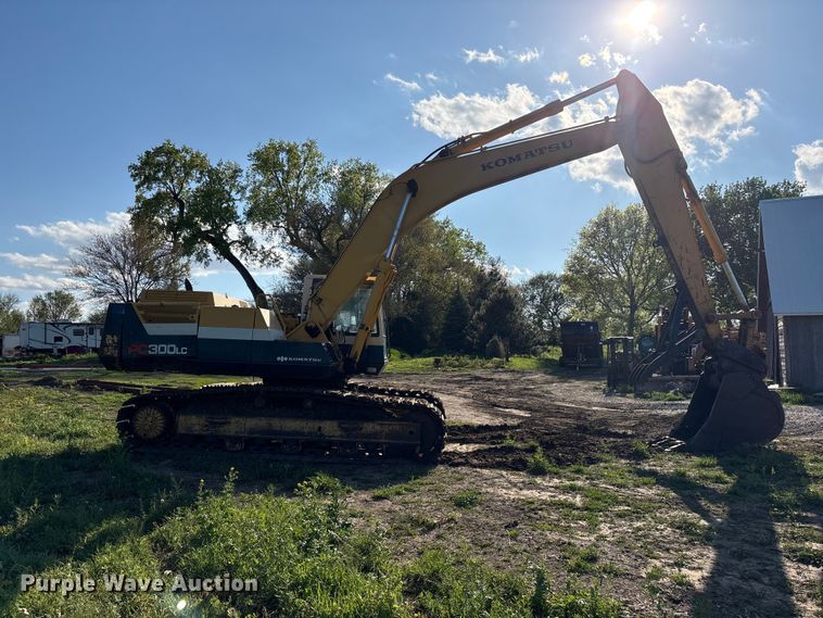 image for item FG2951 1990 Komatsu PC300LC-5 Excavator