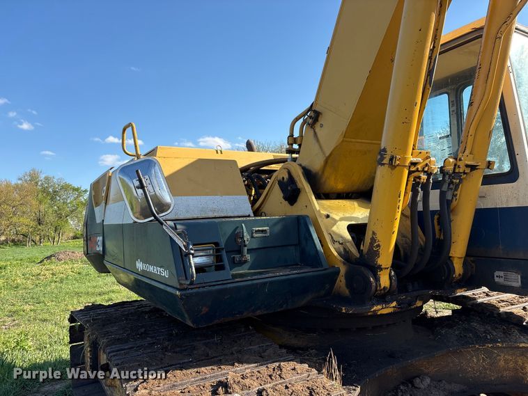 image for item FG2951 1990 Komatsu PC300LC-5 Excavator