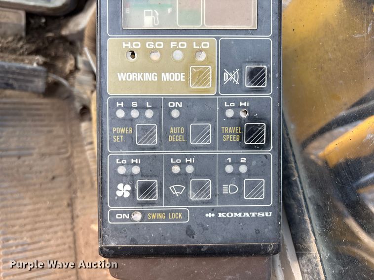image for item FG2951 1990 Komatsu PC300LC-5 Excavator
