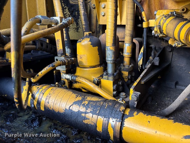 image for item FG2951 1990 Komatsu PC300LC-5 Excavator