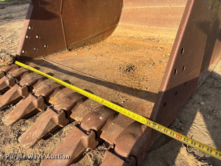 image for item FG2954 1999 Central Fabricators excavator bucket