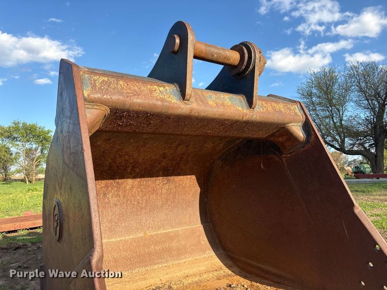 image for item FG2954 1999 Central Fabricators excavator bucket