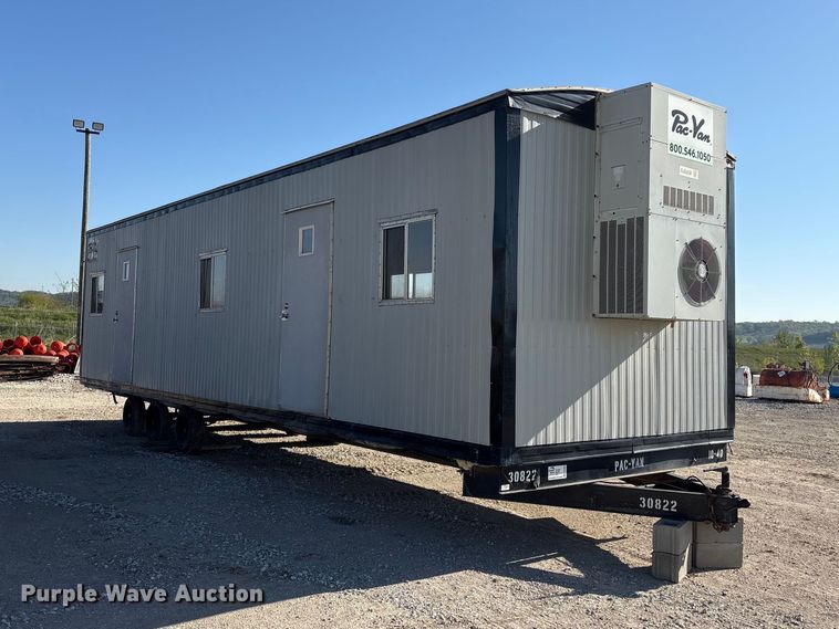 image for item FG2968 2001 Mark Line 4-1040 office trailer