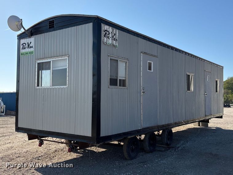 image for item FG2968 2001 Mark Line 4-1040 office trailer