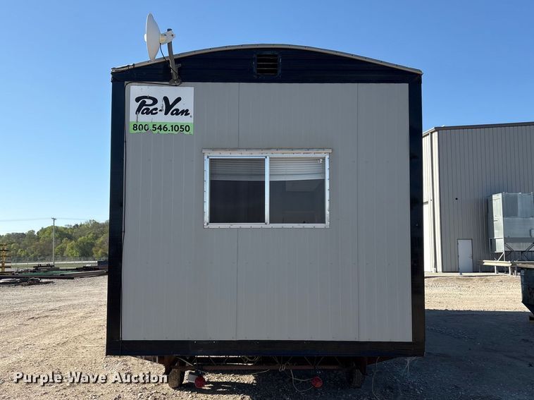 image for item FG2968 2001 Mark Line 4-1040 office trailer