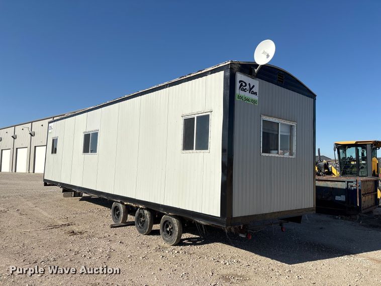 image for item FG2968 2001 Mark Line 4-1040 office trailer