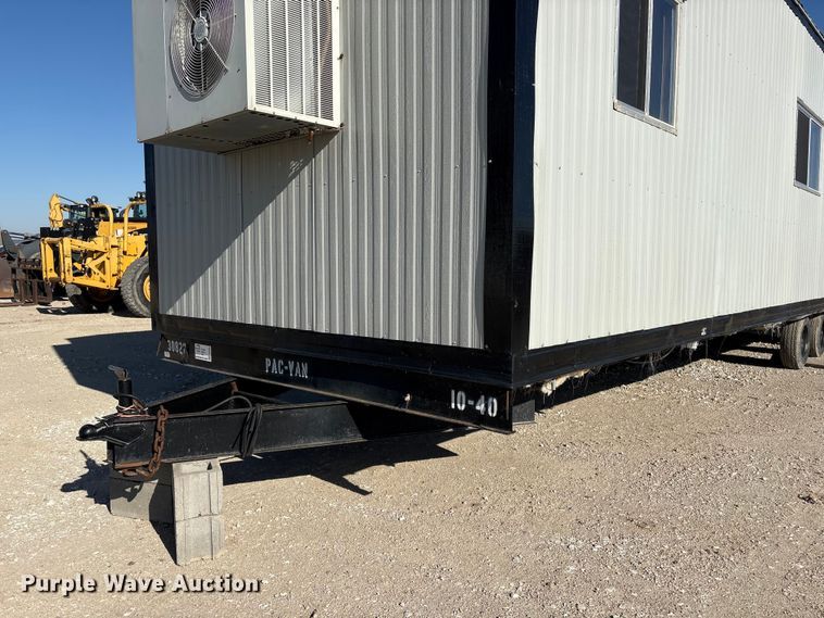image for item FG2968 2001 Mark Line 4-1040 office trailer
