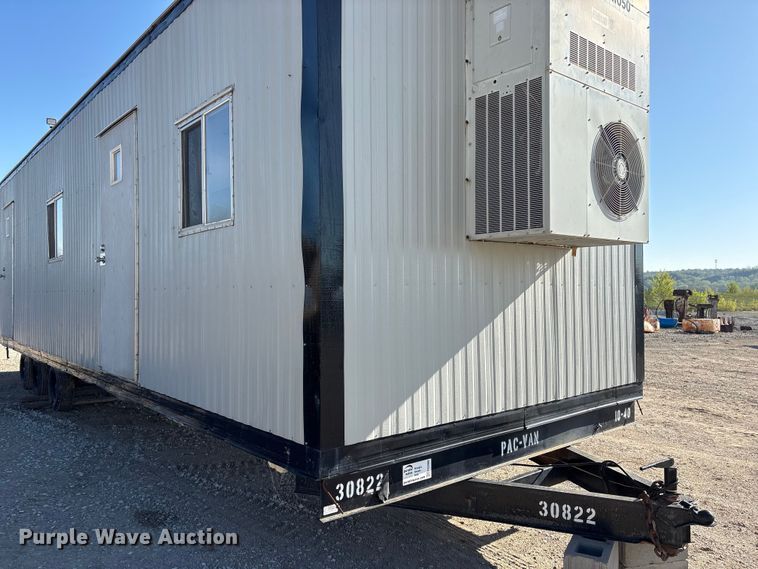 image for item FG2968 2001 Mark Line 4-1040 office trailer